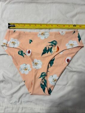 Fused Hawaii Peach Floral Bikini Bottoms - Size Medium